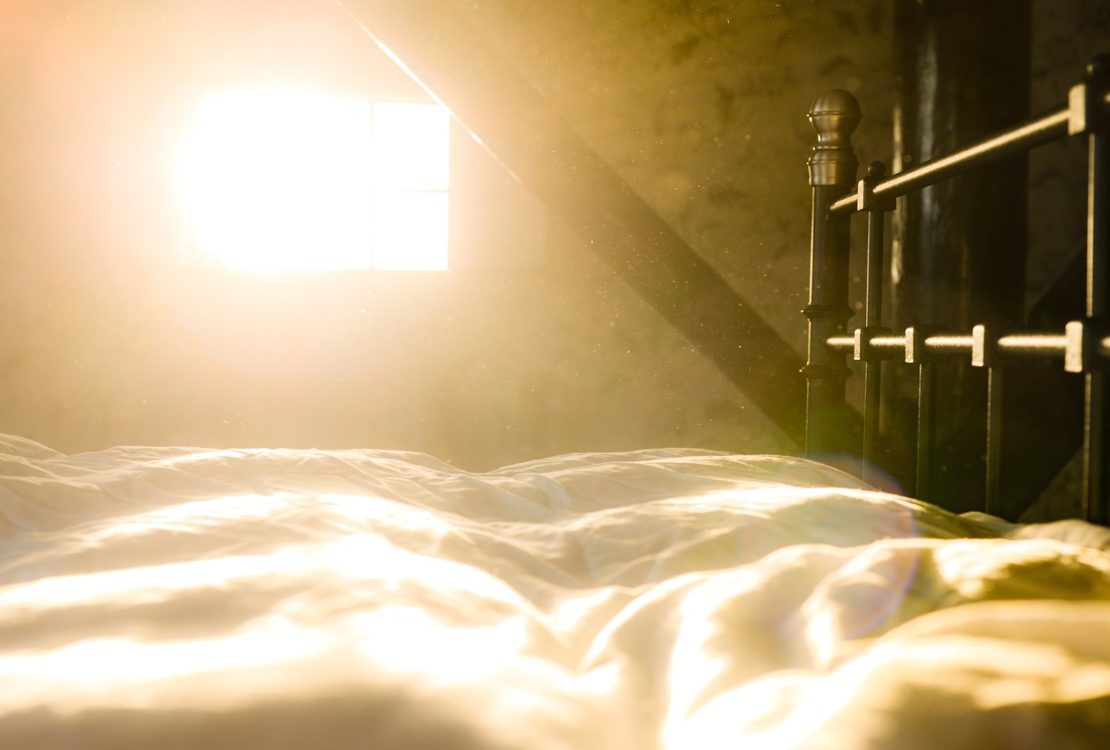 How Light Intensity Influences Your Sleep-Wake Cycle More Than Light Color