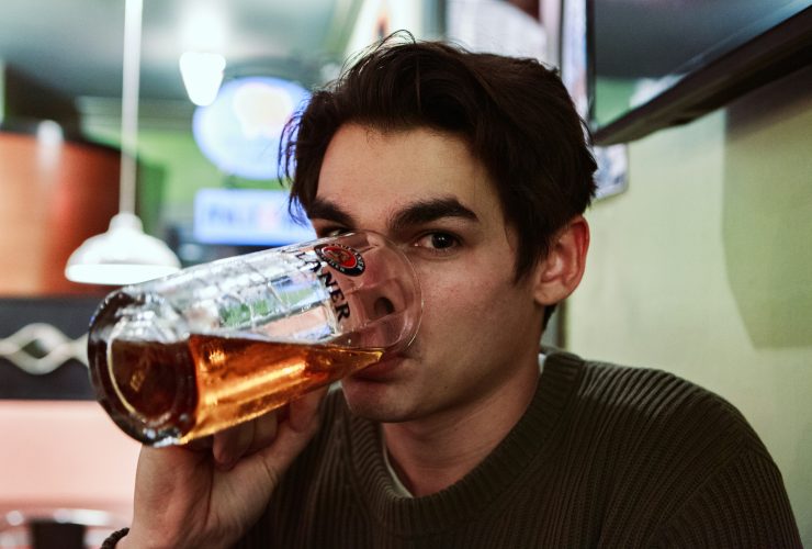 A Practical Guide to Quitting Drinking