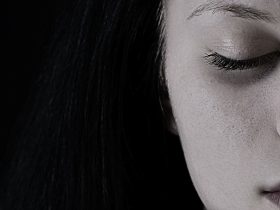 5 Scientifically Proven Natural Ingredients for Treating Dry and Irritated Skin