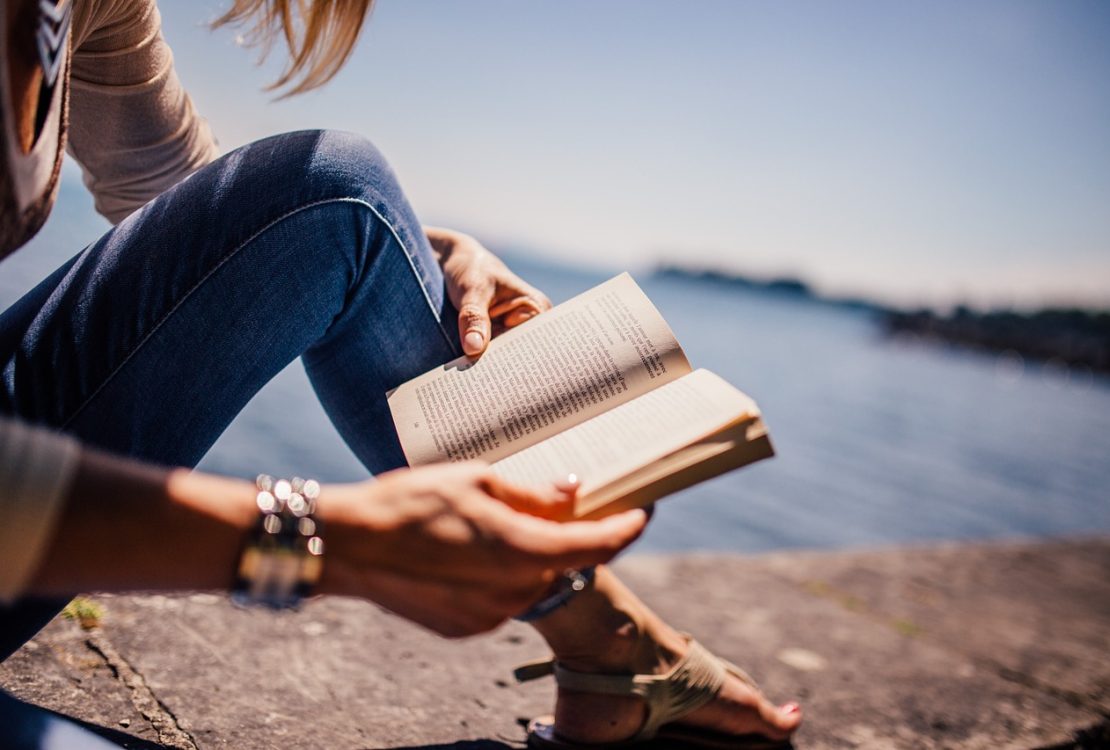 How Reading Books Benefits Your Health